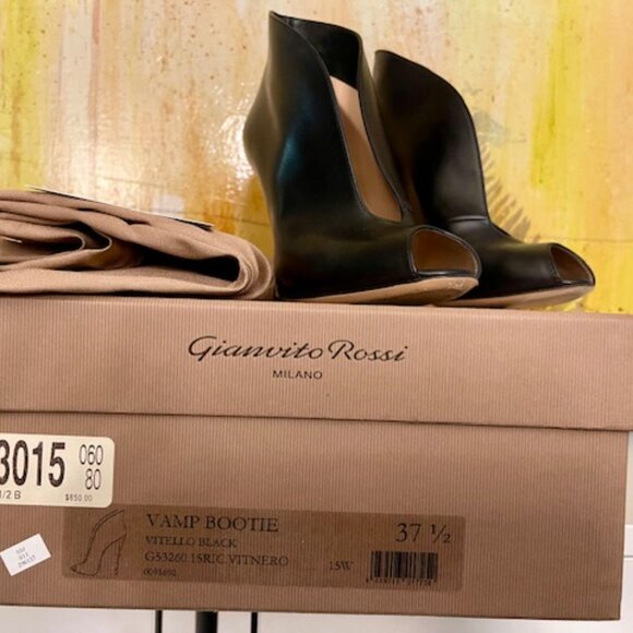 Gianvito Rossi Vamp Bootie Vitello Black Leather Heels 37.5 IT (Women's 7 1/2) - Picture 9 of 10
